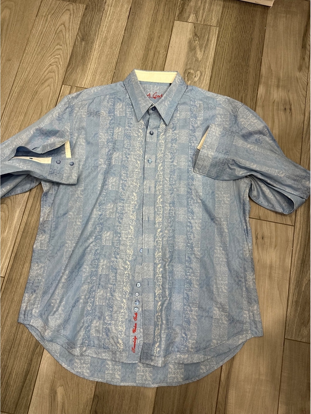 Robert Graham Men's XL Light Blue Cotton Button-Up Shirt with Embroidered Detail